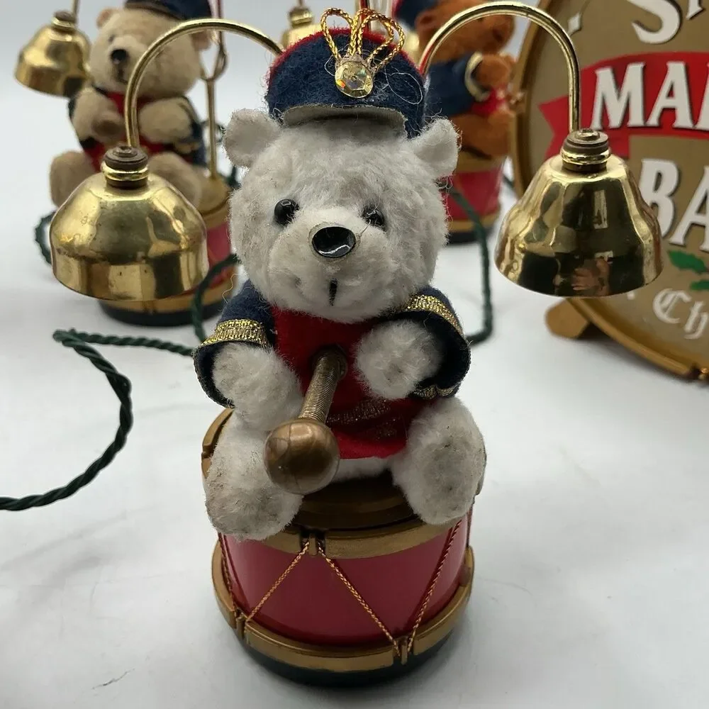 Mr. Christmas bring classic